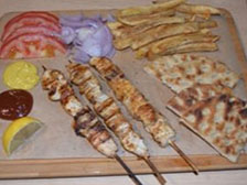 Пилешко сувлаки